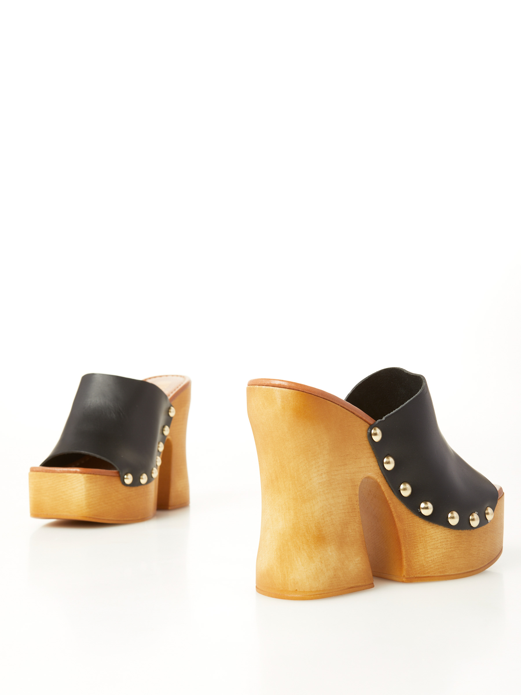 Shop Online Leather Clogs F0545554-0560 scarpe ovy&#232;
